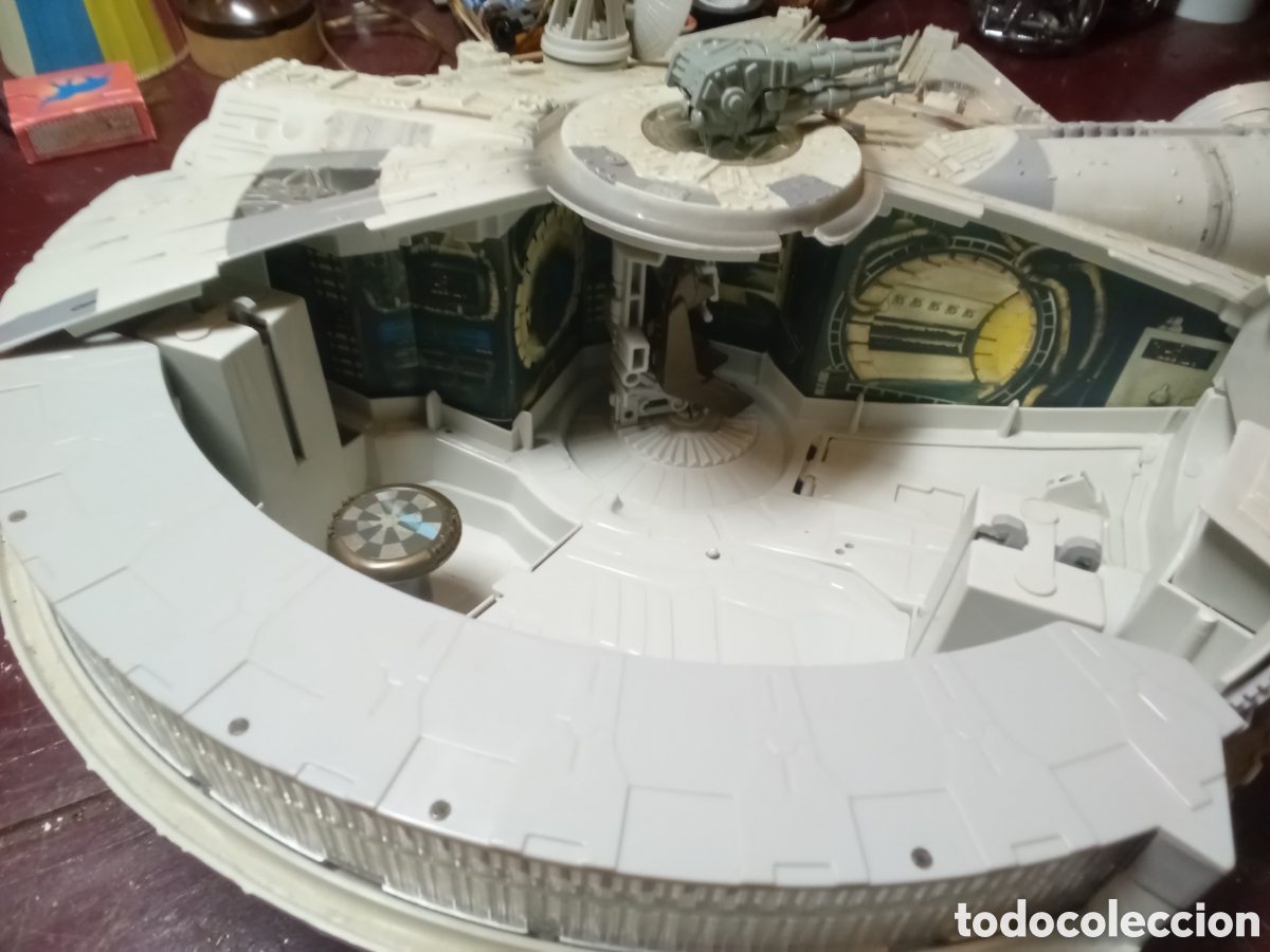 Figuras y mu&ntilde;ecos Star Wars: Star Wars &rdquo; Millenium Falcon &rdquo; Hasbro 2004 - Foto 6