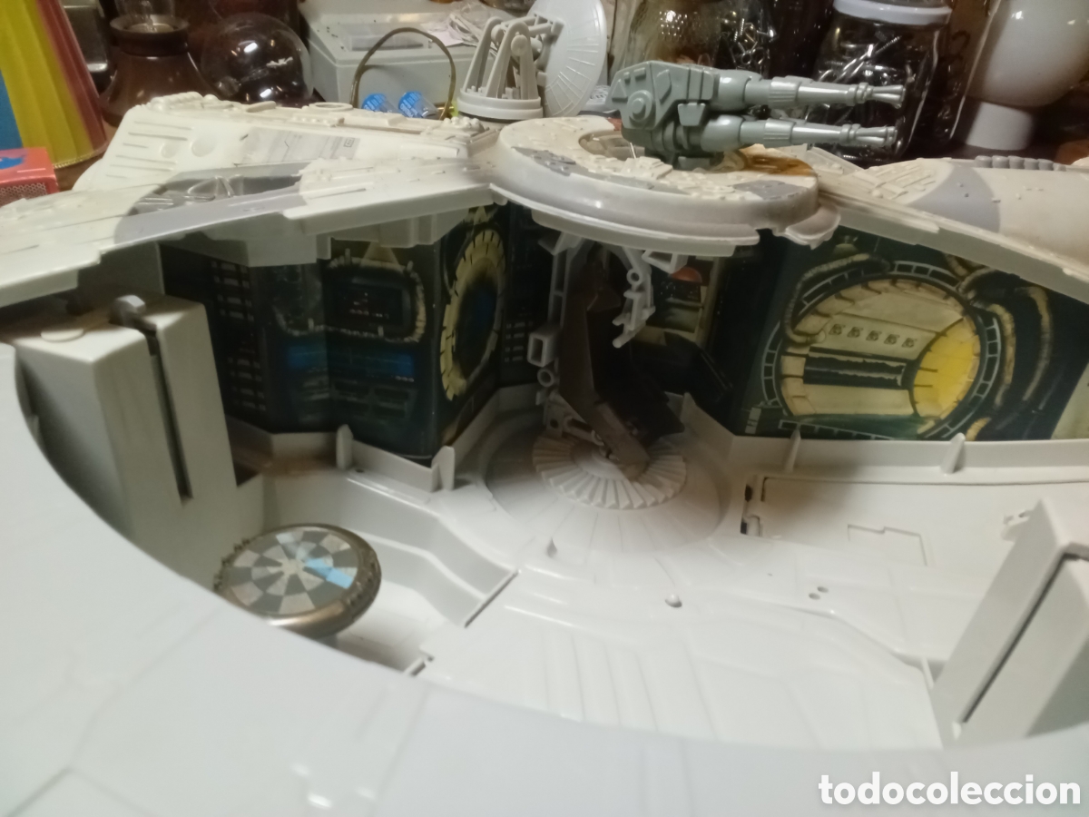 Figuras y mu&ntilde;ecos Star Wars: Star Wars &rdquo; Millenium Falcon &rdquo; Hasbro 2004 - Foto 7