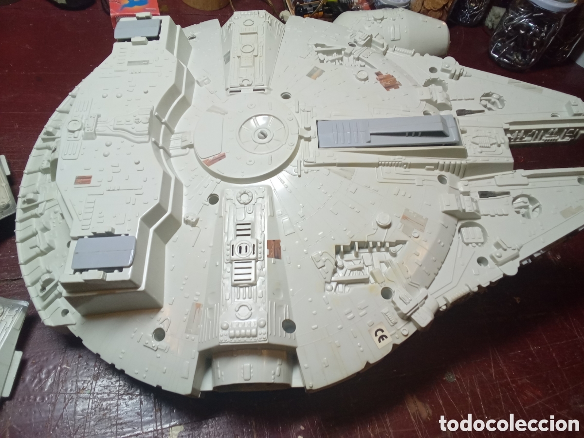 Figuras y mu&ntilde;ecos Star Wars: Star Wars &rdquo; Millenium Falcon &rdquo; Hasbro 2004 - Foto 9