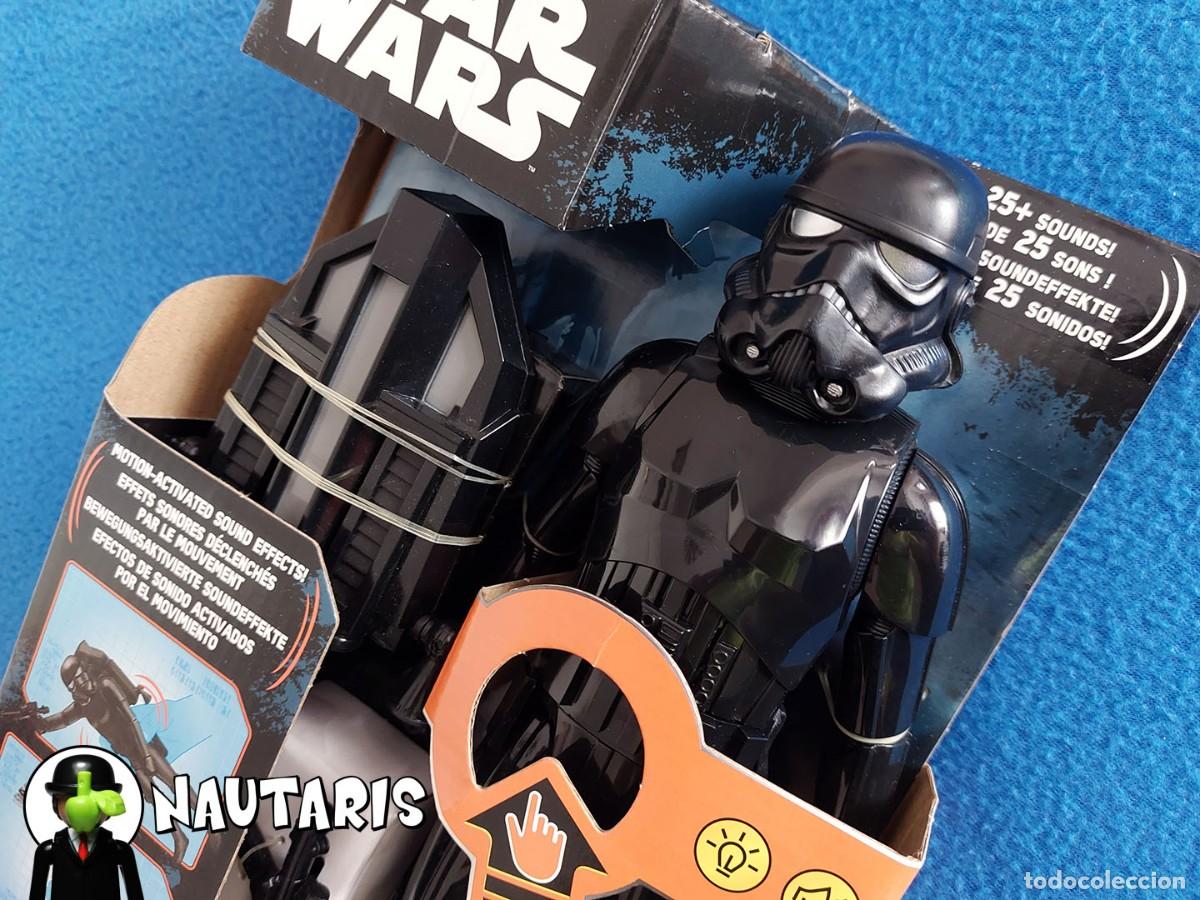 Figuras y mu&ntilde;ecos Star Wars: Star Wars Battlefront Shadow Trooper Interactech (M&aacute;s de 25 Sonidos) Hasbro - Foto 2