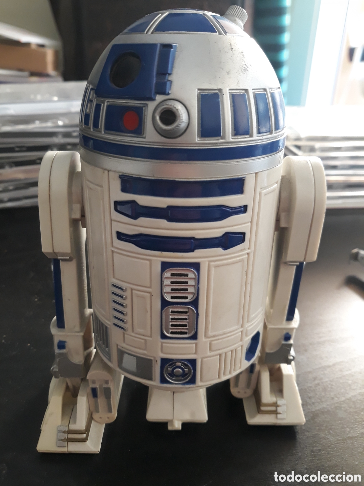 Figuras y mu&ntilde;ecos Star Wars: R2D2. Star Wars. 1997. Hasbro 16cm - Foto 1