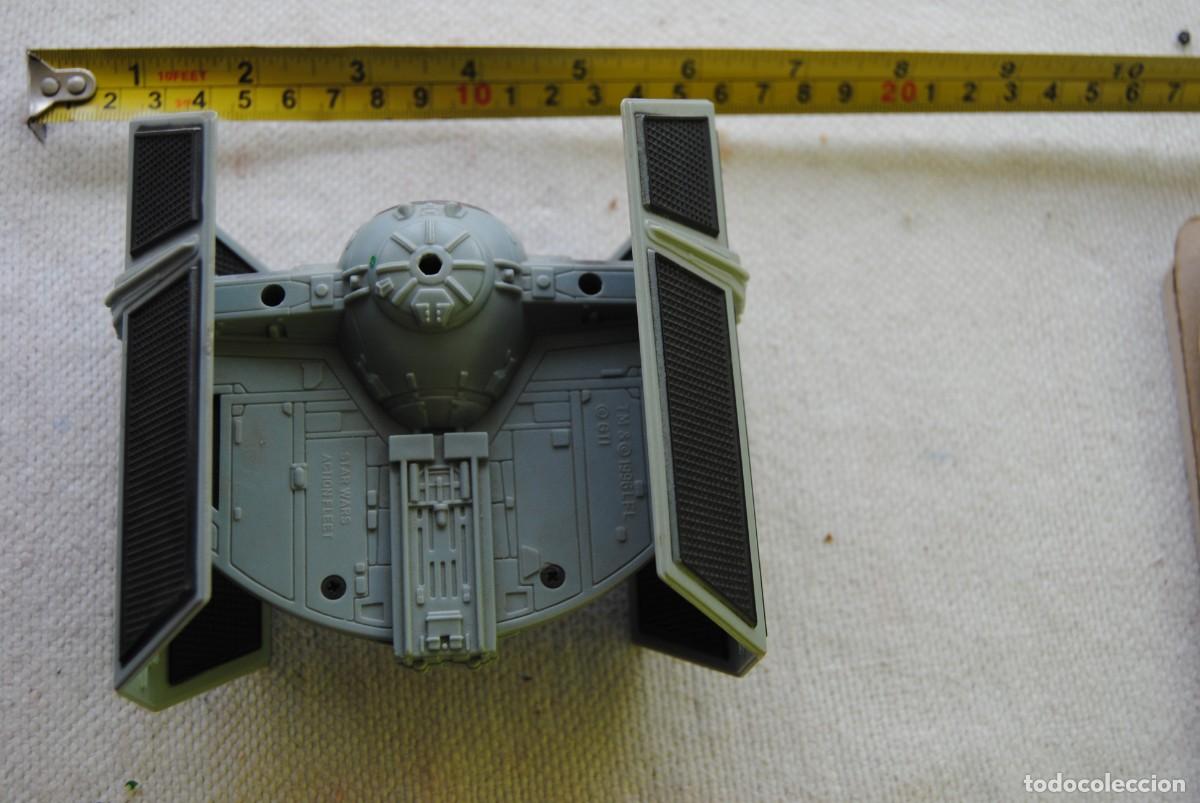 Figuras y mu&ntilde;ecos Star Wars: nave de ataque star wars, con piloto. - Foto 2