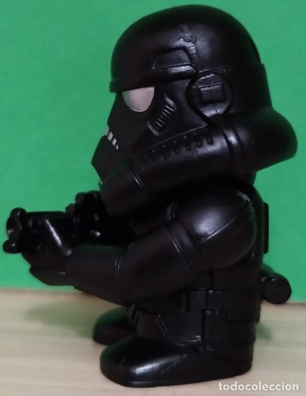 Figuras y mu&ntilde;ecos Star Wars: 0010-6 STAR WARS.BLACK SHADOW STORMTROOPER.2008 - Foto 4