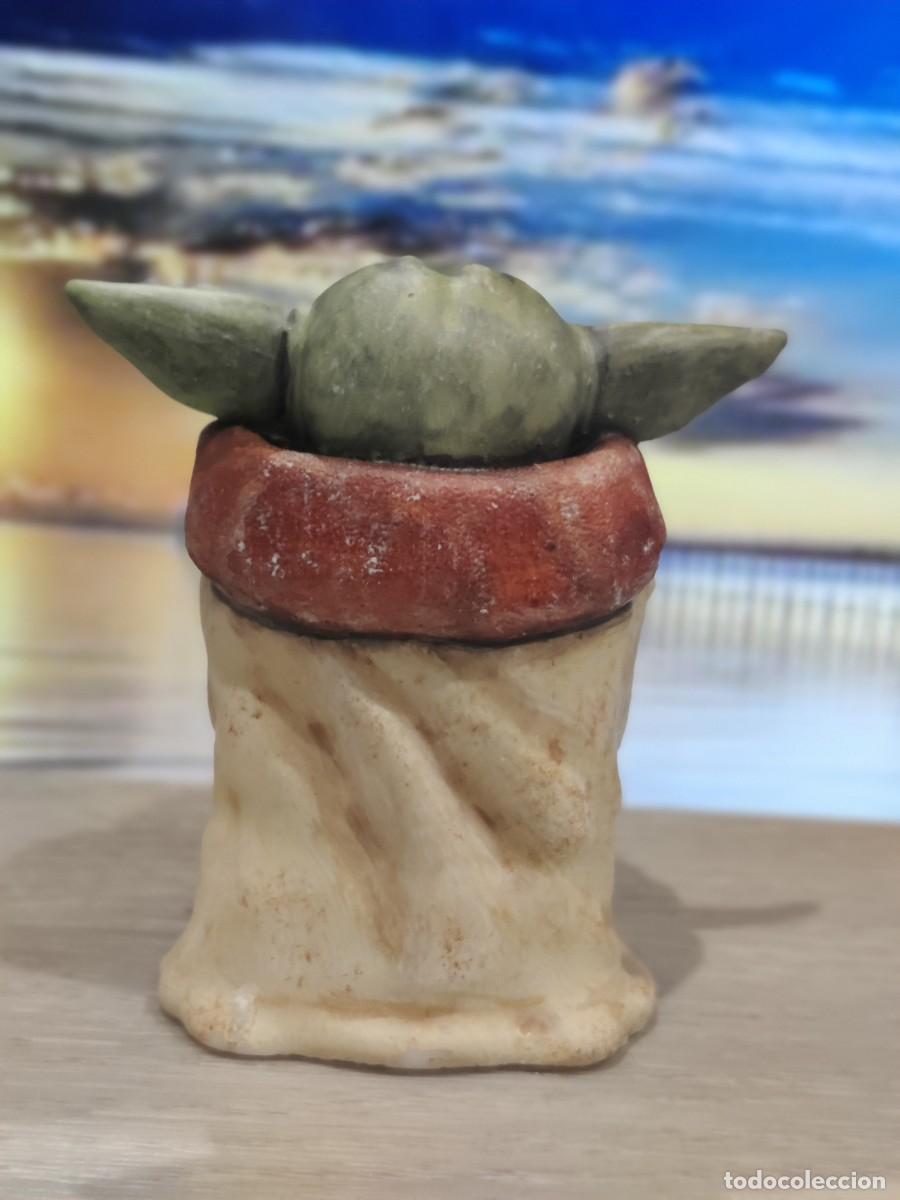 Figuras y mu&ntilde;ecos Star Wars: Mini yoda de resina abs - Foto 2
