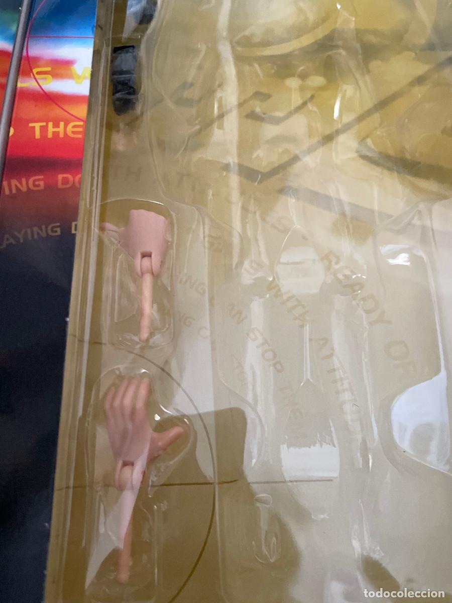Figuras y mu&ntilde;ecos Star Wars: Piloto TIE custom. Con caja, complementos y peana. - Foto 7