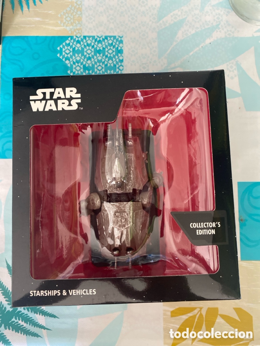 Figuras y mu&ntilde;ecos Star Wars: Nave star wars At te disney - Foto 1