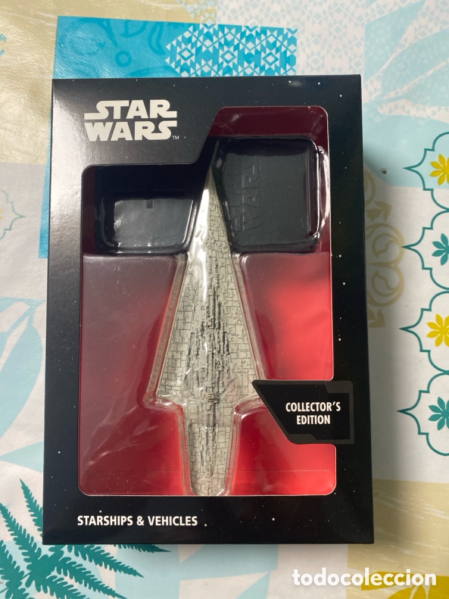 Figuras y mu&ntilde;ecos Star Wars: Nave El ejecutor disney - Foto 1
