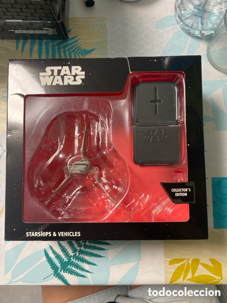 Figuras y mu&ntilde;ecos Star Wars: Nave Lanzadera imperial disney - Foto 1