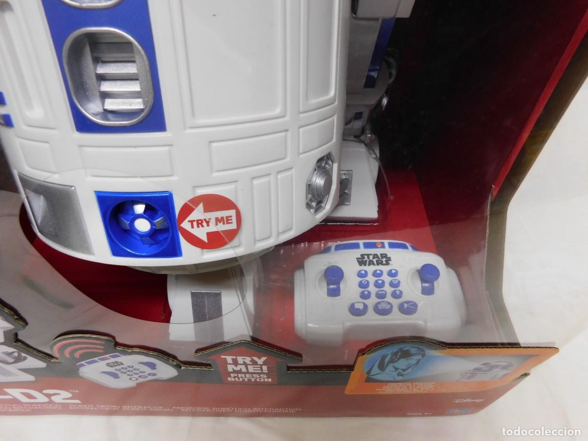 Figuras y mu&ntilde;ecos Star Wars: STAR WARS - R2-D2 INTERACTIVO - CONTROL REMOTO - Foto 4