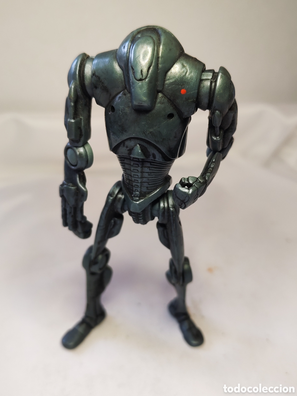 Figuras y Mu&ntilde;ecos Star Wars: STAR WARS. Super droide de batalla B2- Hasbro. 2013