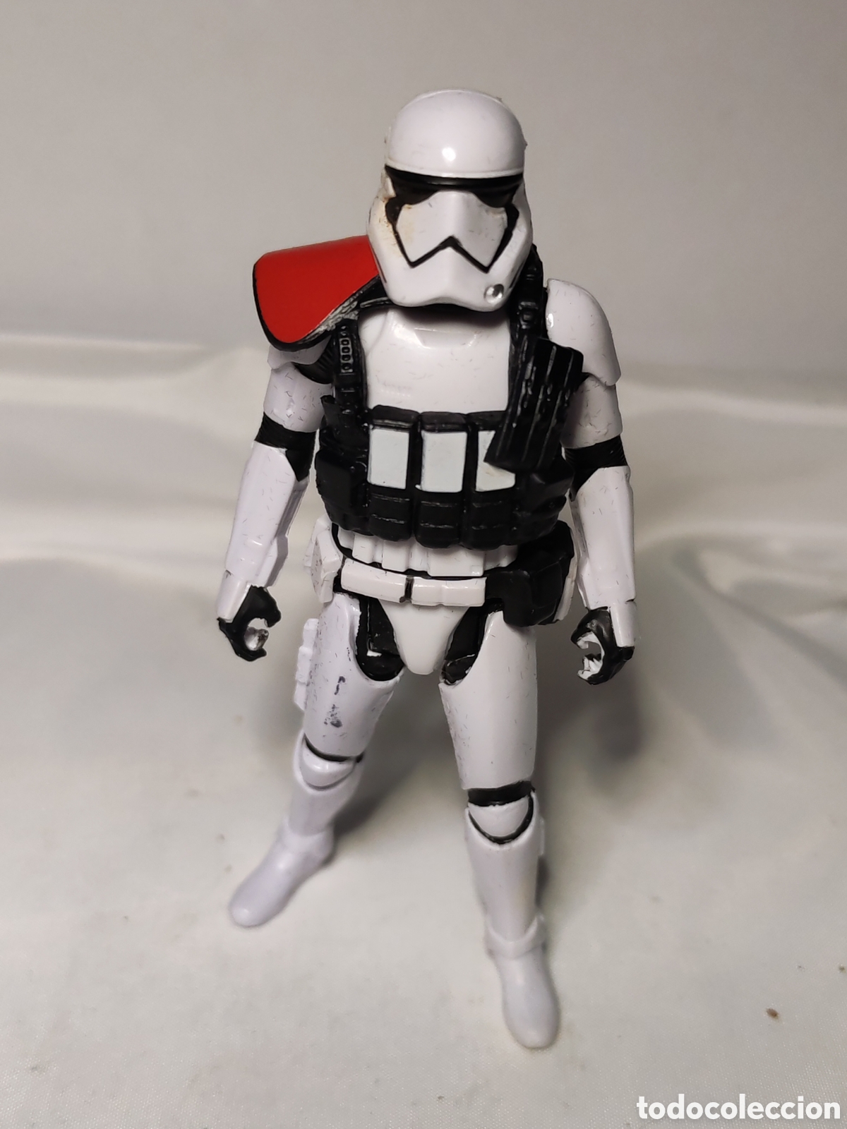 Figuras y Mu&ntilde;ecos Star Wars: STAR WARS. First Order Stormtrooper Officer. Hasbro.