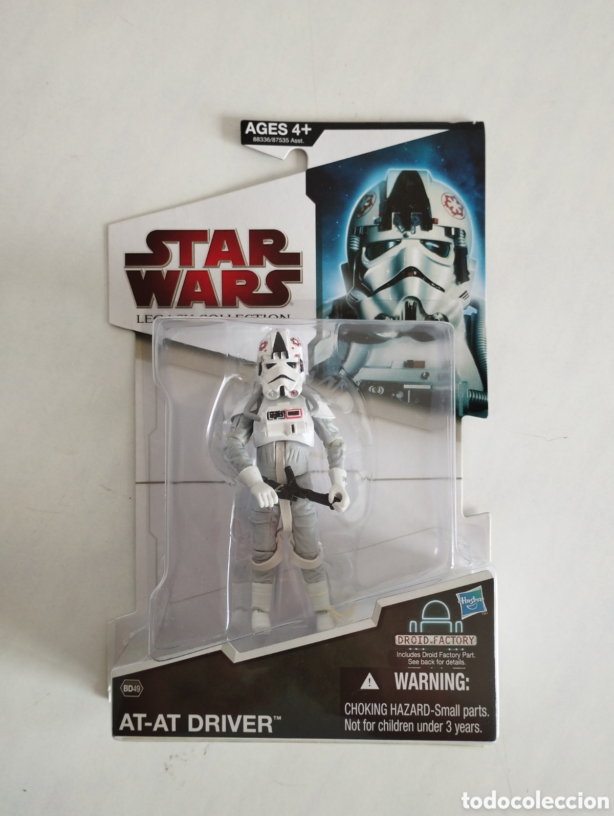 Figuras y Mu&ntilde;ecos Star Wars: STAR WARS AT-AT DRIVER LEGACY COLLECTION BLISTER SIN ABRIR HASBRO
