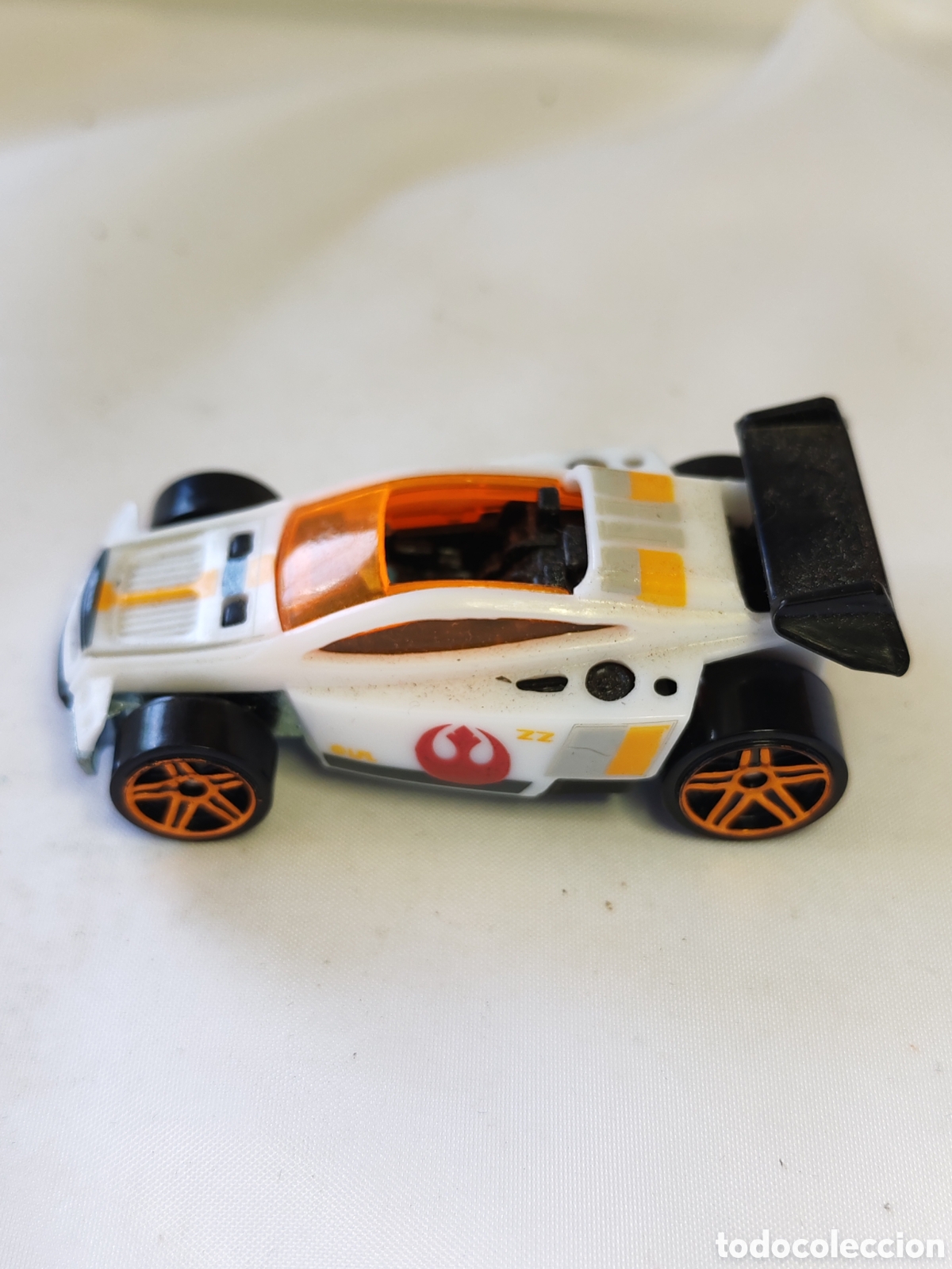 Figuras y Mu&ntilde;ecos Star Wars: STAR WARS Hot wheels Spectyle. Serie tematica &rdquo;el impero contraataca&rdquo;. 2014.