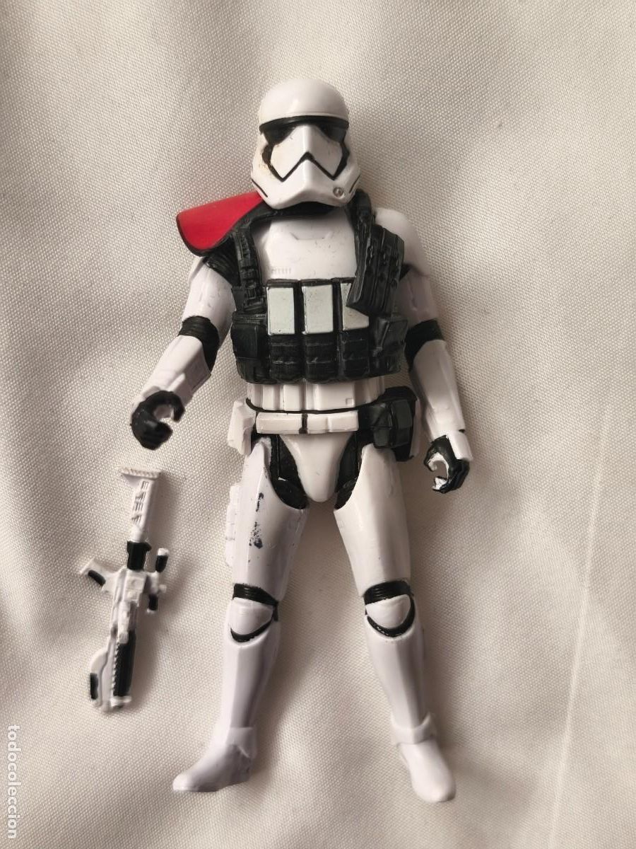 Figuras e Bonecos Star Wars: STAR WARS. First Order Stormtrooper Officer. LFL usa . Hasbro china . Con arma