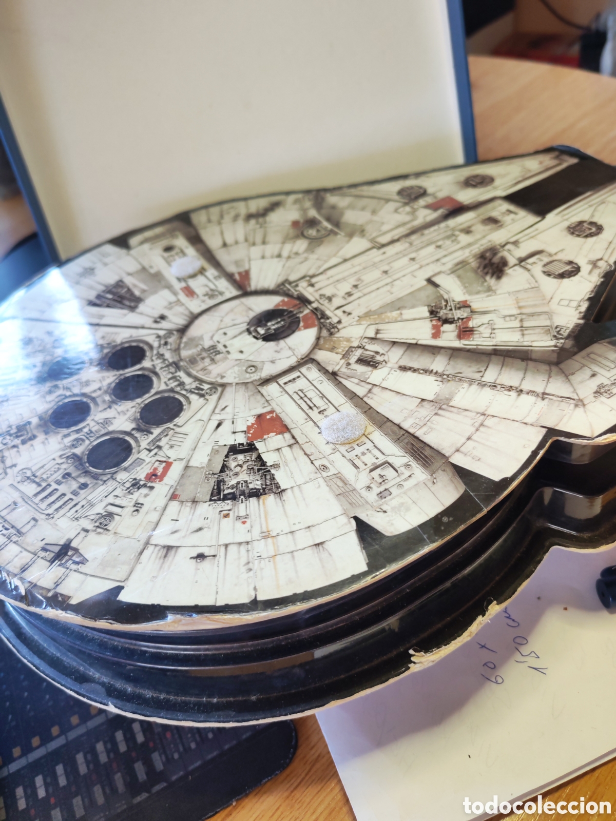 Figuras y Mu&ntilde;ecos Star Wars: Estuche Halcon Milenario juego de figuras STAR WARS BUSTZ: el destino de Luke. 2017