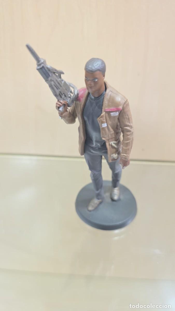 Figuras y Mu&ntilde;ecos Star Wars: Figura Star Wars The Force Awakens Finn PLAYSET