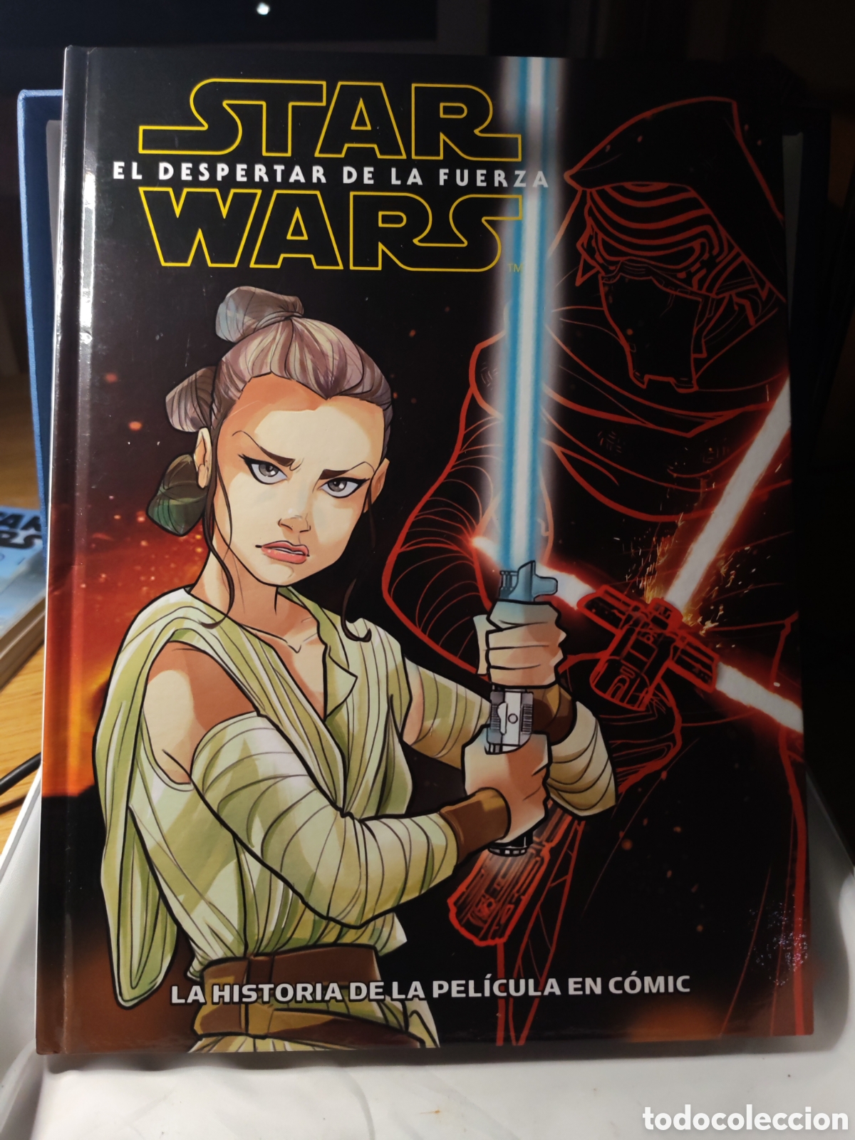 Figuras y Mu&ntilde;ecos Star Wars: Star Wars. &rdquo;El despertar de la fuerza&rdquo;. Historia de la pelicula en comic. Panini 2026