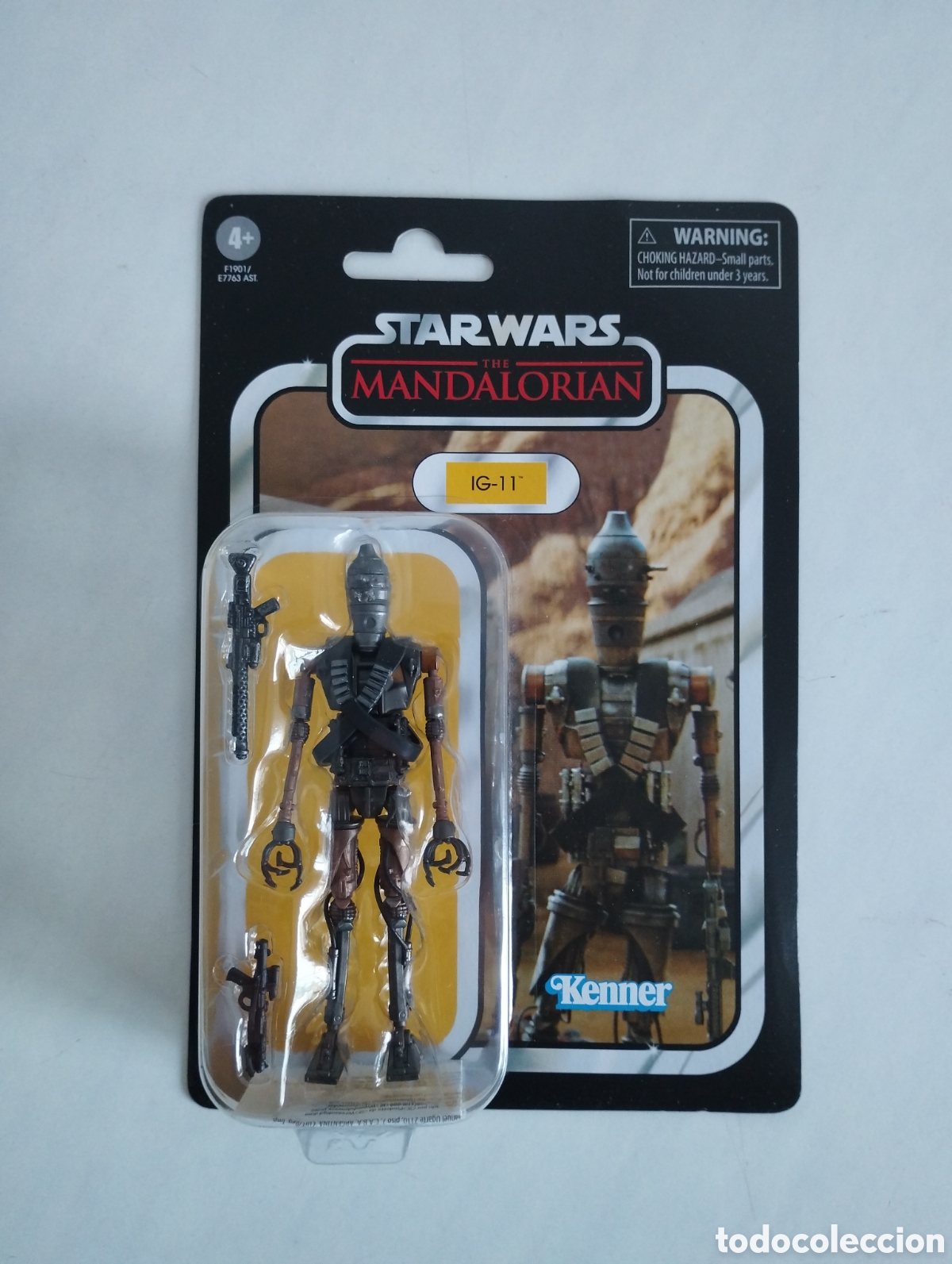 Figuras y Mu&ntilde;ecos Star Wars: STAR WARS IG-11 THE MANDALORIAN THE VINTAGE COLLECTION BLISTER SIN ABRIR KENNER