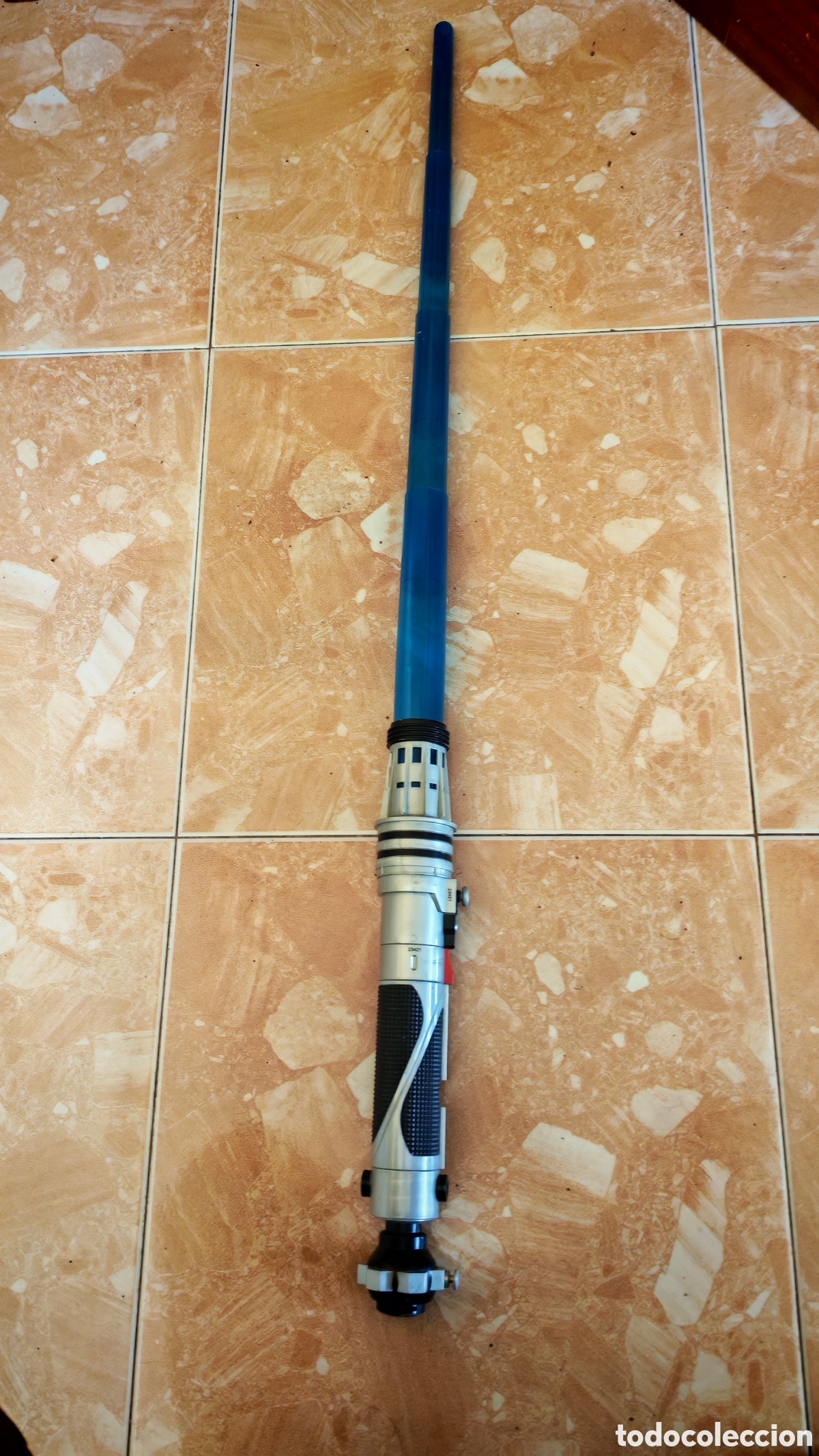 Figuras y Mu&ntilde;ecos Star Wars: STAR WARS. Sable de luz Obi-Wan Kenobi. BladeBuilders. HASBRO. 2015.