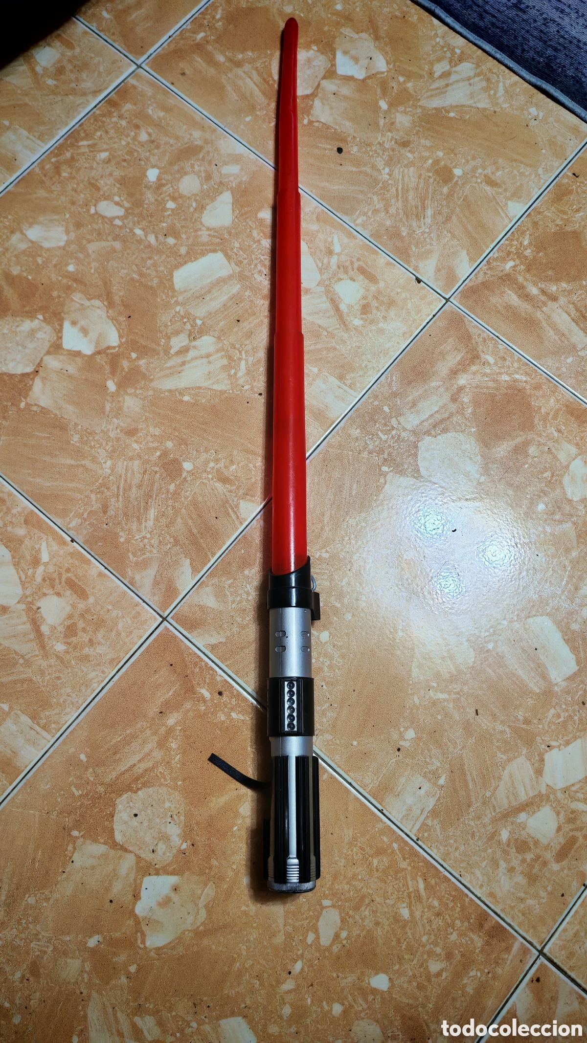 Figuras y Mu&ntilde;ecos Star Wars: STAR WARS. Sable de luz. darth Vader. HASBRO. 2009