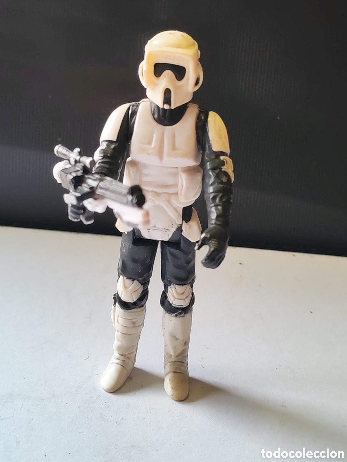 Figuras y Mu&ntilde;ecos Star Wars: STAR WARS. Explorador motorizado (Biker Scout) Coleccion retro. 10 cm. Hasbro