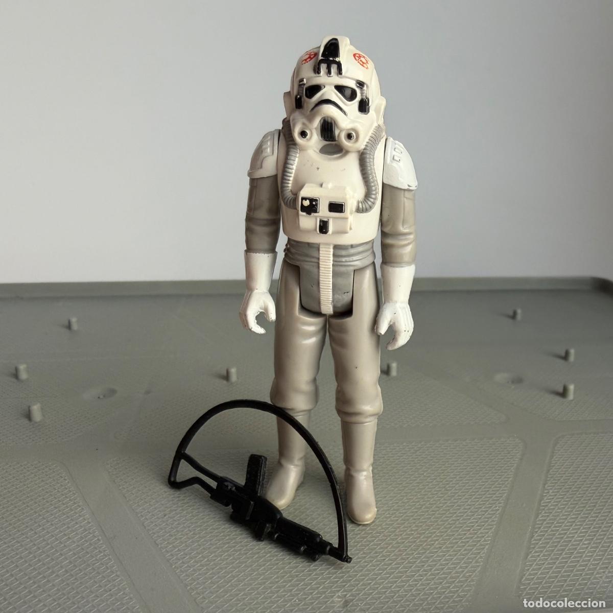 Figuras y Mu&ntilde;ecos Star Wars: Figura mu&ntilde;eco At At Driver con rifle Star wars PBP 1980 original hong kong Kenner arma