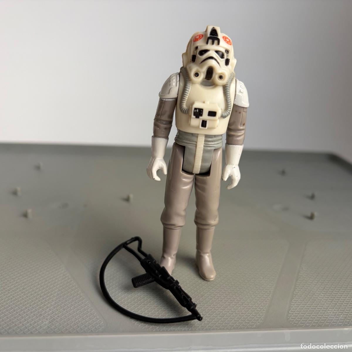 Figuras y Mu&ntilde;ecos Star Wars: Figura mu&ntilde;eco At At Driver con rifle Star wars 1980 original hong kong Kenner arma
