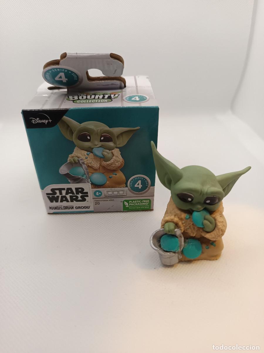 Figuras y Mu&ntilde;ecos Star Wars: Grogu comiendo galletas &rdquo;The Bounty Collection&rdquo; Serie 4 &rdquo;The Mandalorian&rdquo; Star Wars