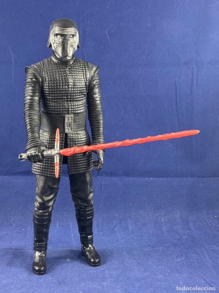 Figuras y Mu&ntilde;ecos Star Wars: Kylo Ren Star Wars Hasbro 2014 Disney 28 cm buen estado