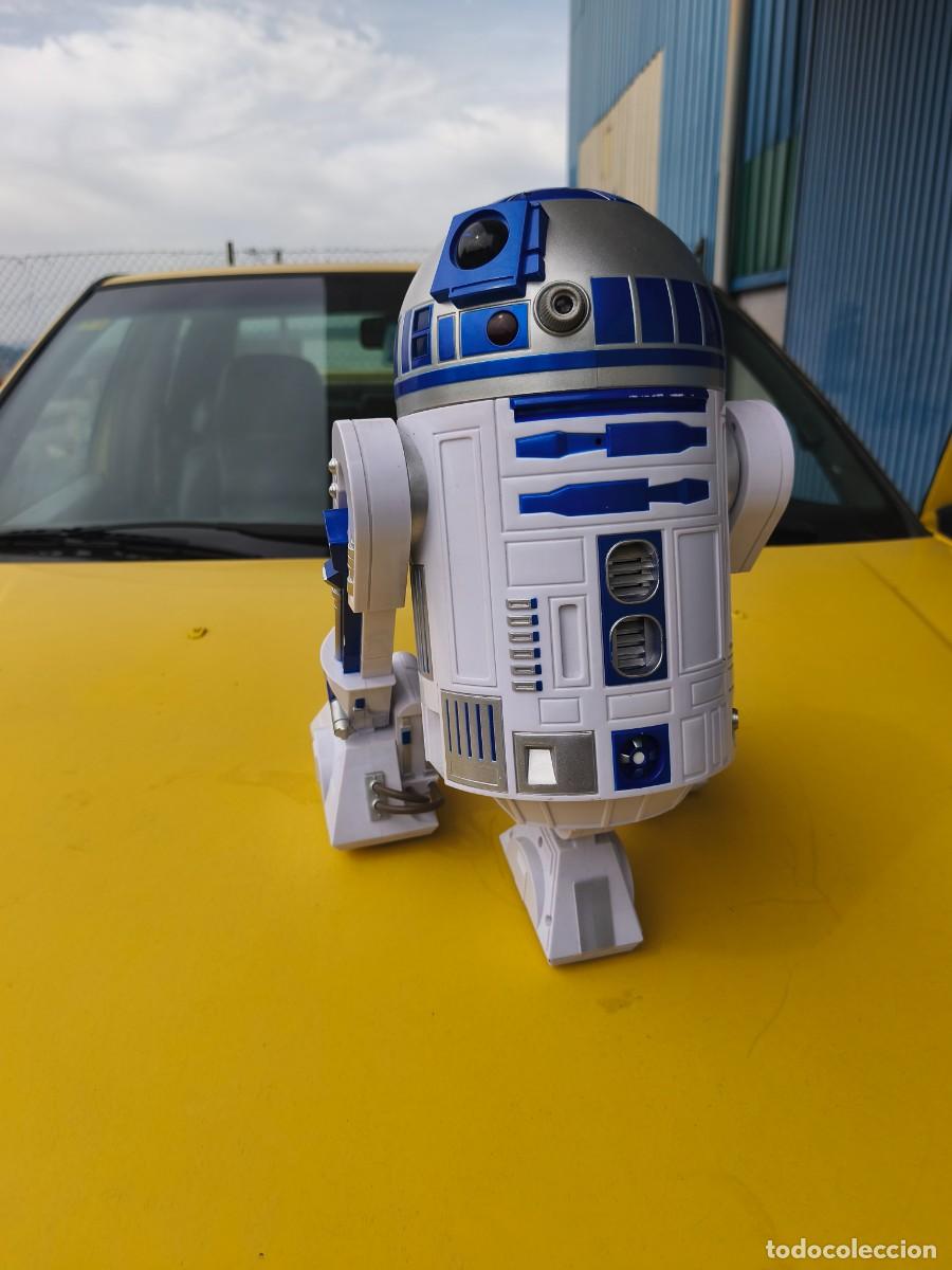 Figuras y mu&ntilde;ecos Star Wars: STAR WARS . R2D2. Robot Gran tama&ntilde;o . 40 cm . Droide robotico interactivo . THINKWAY TOYS