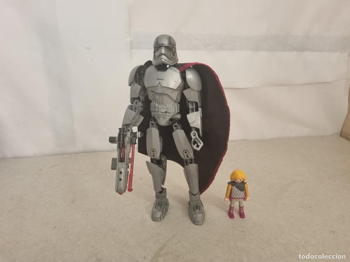 Figuras y mu&ntilde;ecos Star Wars: Figura de accion Star Wars tipo Lego Capit&aacute;n Phasma
