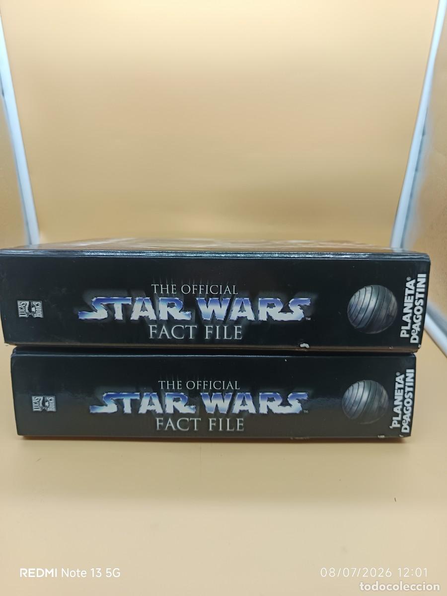 Figuras y mu&ntilde;ecos Star Wars: STAR WARS THE-OFFICIAL FACT FILE, DOS CARPETAS CON FICHAS