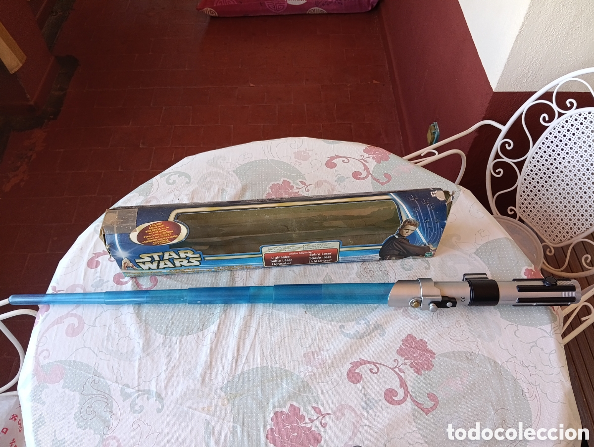 Figuras y mu&ntilde;ecos Star Wars: Sable laser Anakin skywalker episodio 2 - Foto 5
