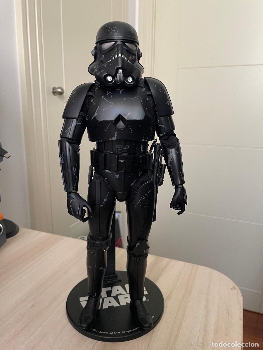 Figuras y mu&ntilde;ecos Star Wars: Star Wars. Sideshow. BLACKHOLE STORMTROOPER. En caja y completo.
