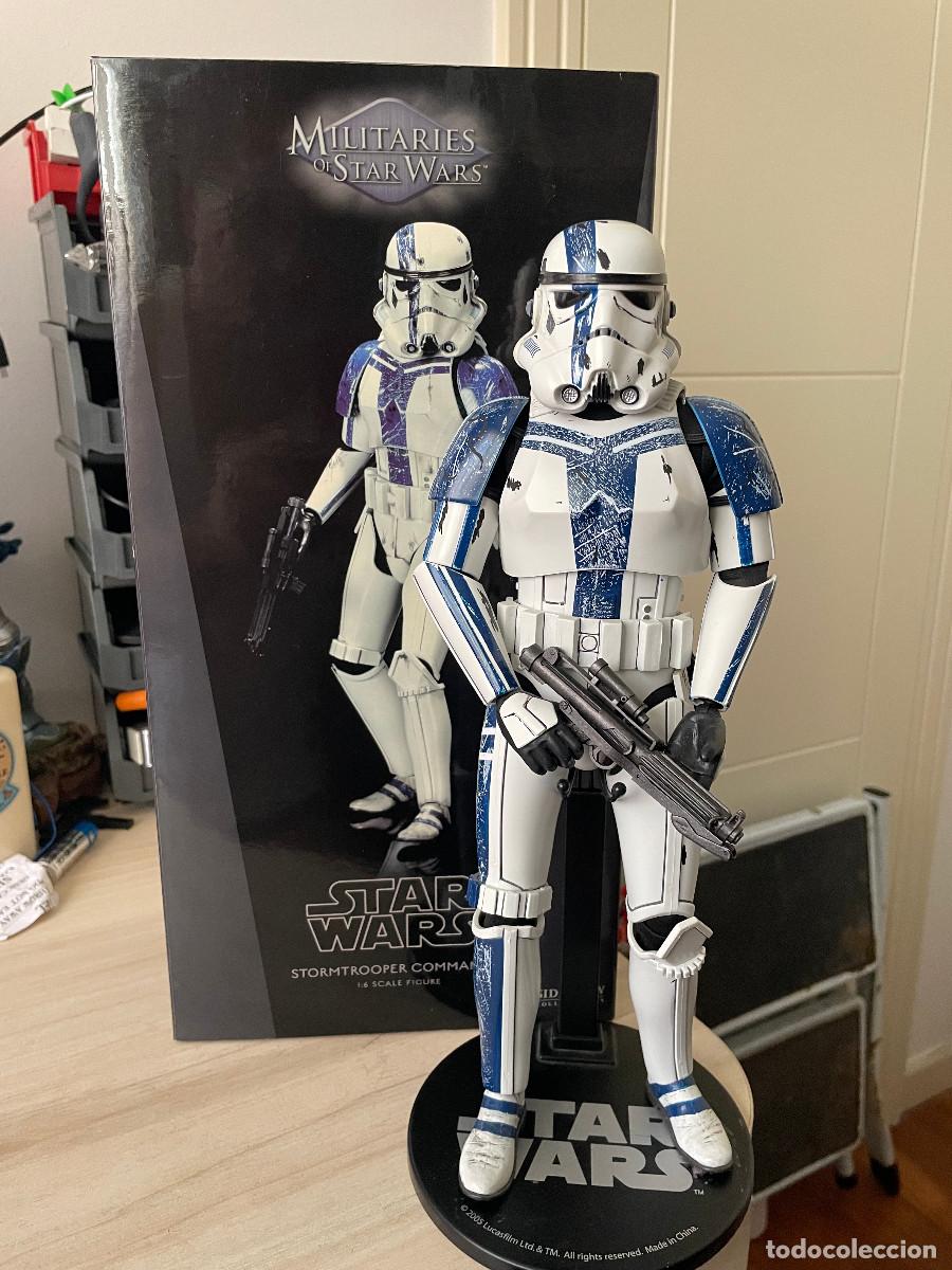 Figuras y mu&ntilde;ecos Star Wars: Star Wars. Sideshow. STORMTROOPER COMMANDER. En caja y completo. - Foto 6