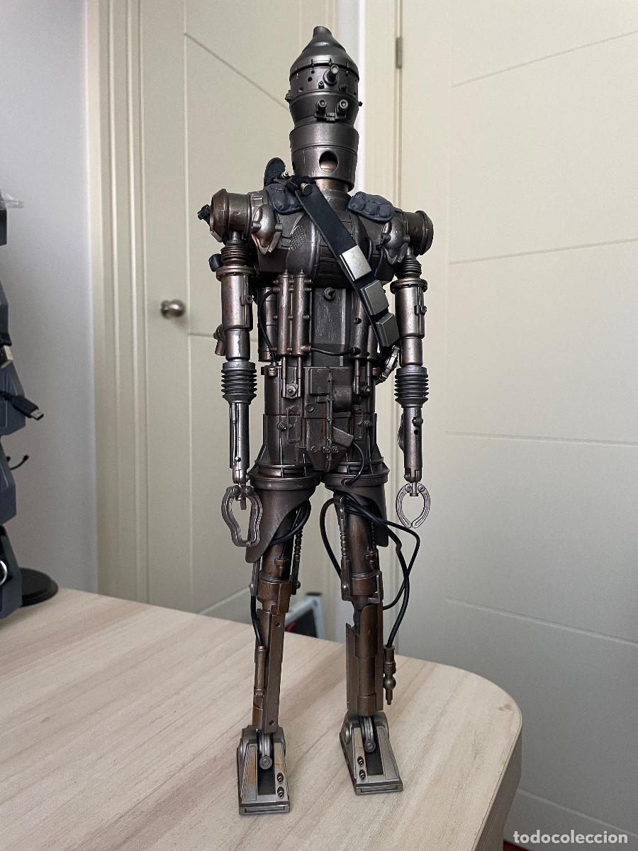Figuras y mu&ntilde;ecos Star Wars: Star Wars. Sideshow. IG - 88. En caja y completo.