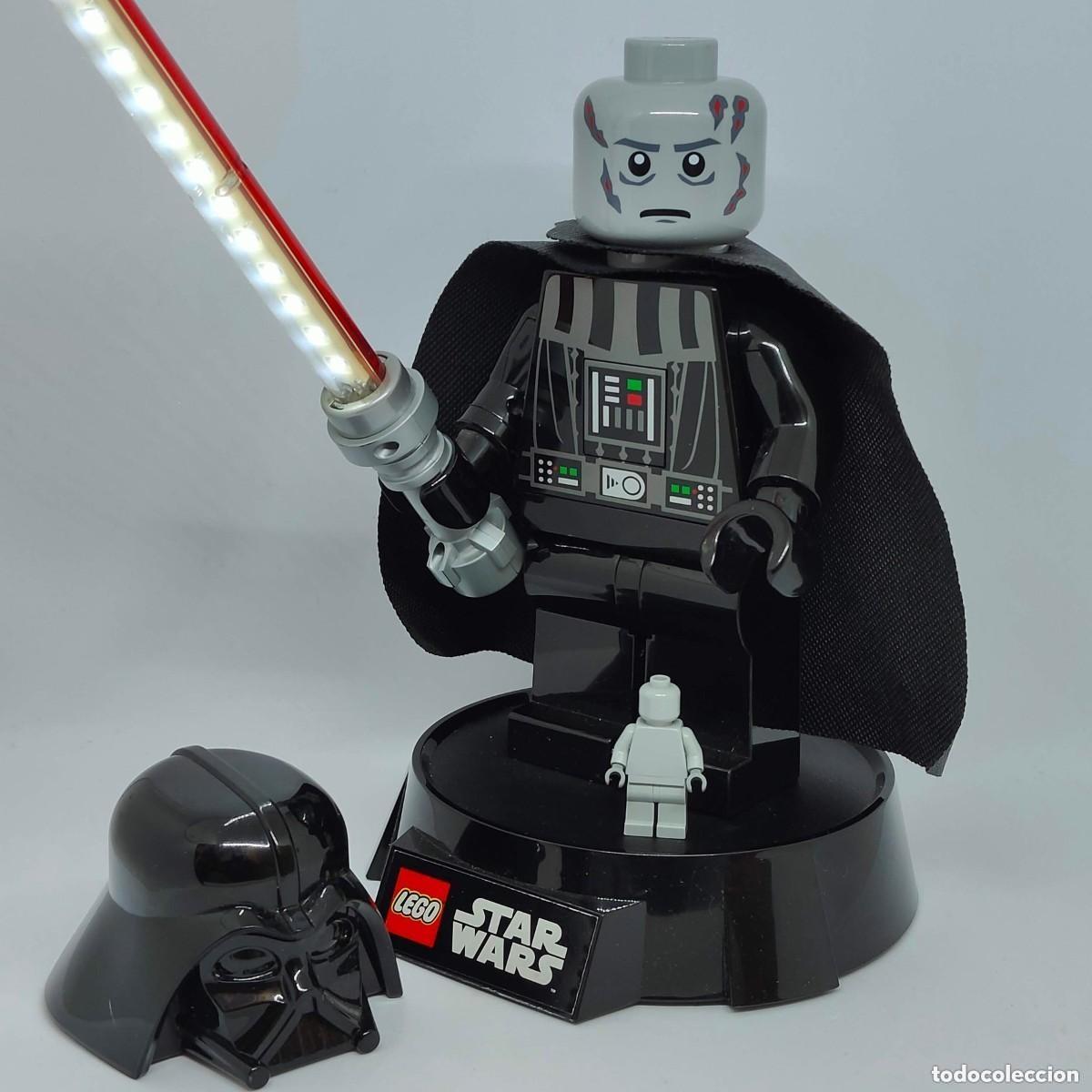 Figurines et Jouets Star Wars: LEGO - STAR WARS - DARTH VADER - FIGURA L&Aacute;MPARA DE ESCRITORIO 23CM.