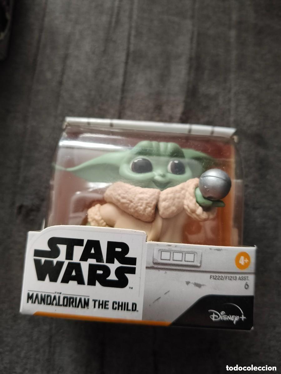 Figuras y mu&ntilde;ecos Star Wars: Disney Star Wars Mandalorian CHILD GROGU Ball Bounty Collection Mini Figure