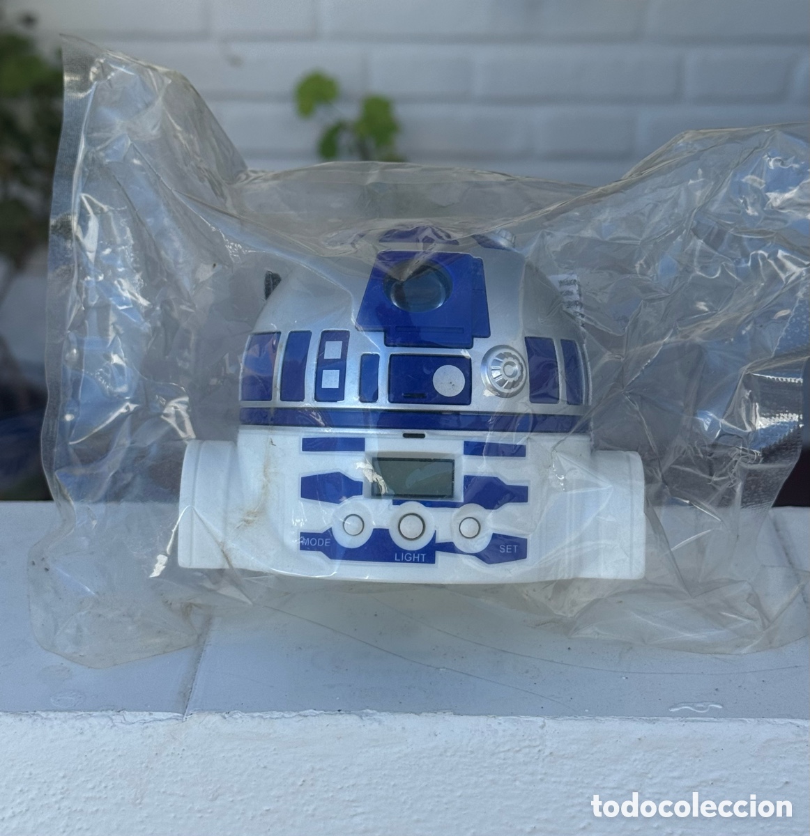 Figuras y mu&ntilde;ecos Star Wars: R2-D2 Star Wars Reloj Despertador ColaCao
