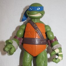 Figuras y Muñecos Tortugas Ninja: TORTUGA NINJA DE PLAYMATES 27CM. 2012. Lote 172348637