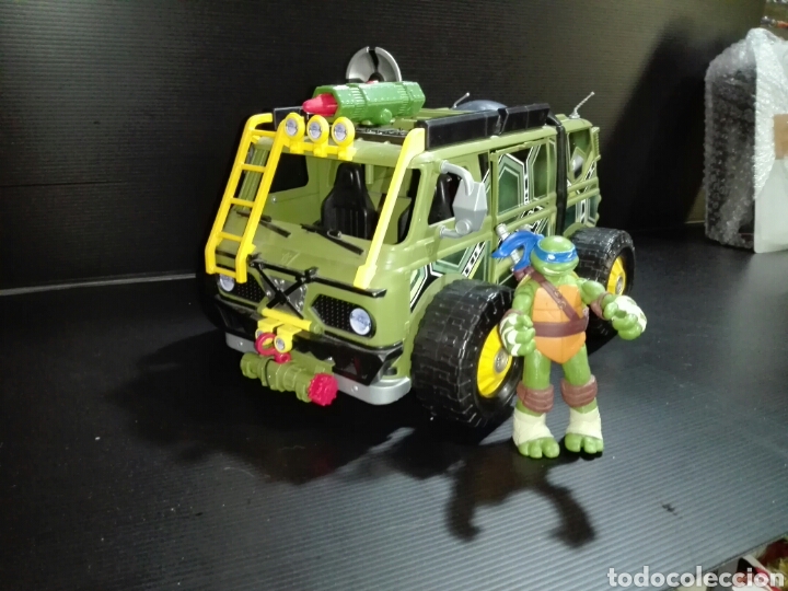 Figuras y mu&ntilde;ecos Tortugas Ninja: -TURTLE ASSAULT VAN - CON VEHICULO AUXILIAR - Foto 1