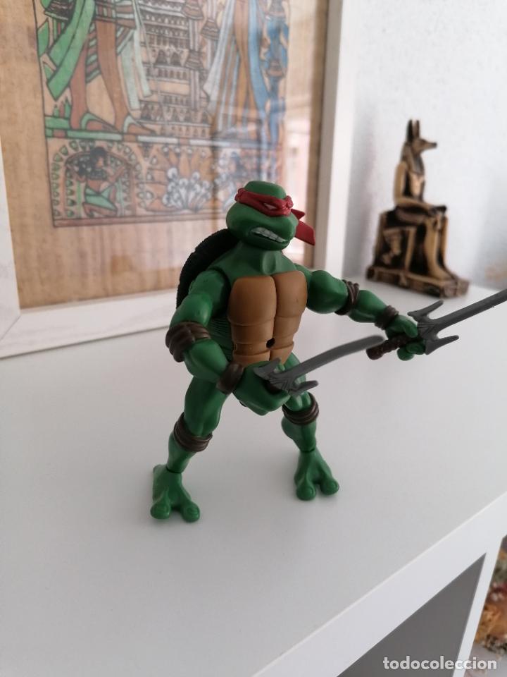 Figuras y mu&ntilde;ecos Tortugas Ninja: Raphael Tortuga ninja playmates 2004 - Foto 2