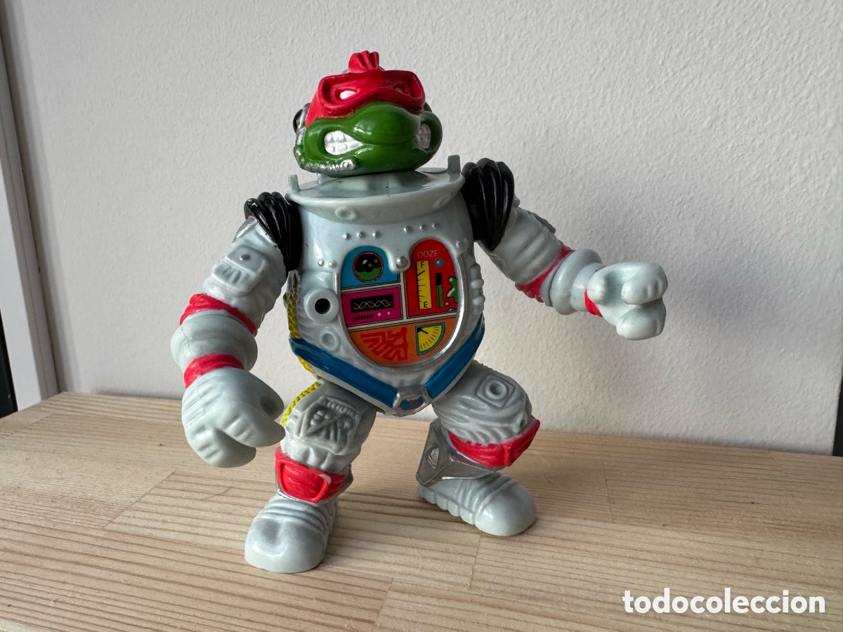 Figuras y mu&ntilde;ecos Tortugas Ninja: Figura Raph Space Cadet (TMNT) - Foto 1