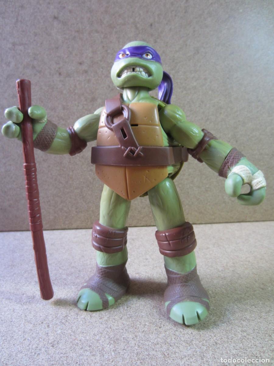 Figuras y Mu&ntilde;ecos Tortugas Ninja: Donatello (Teenage Mutant Ninja Turtles TMNT) (Viacom El Segundo CA 2012)