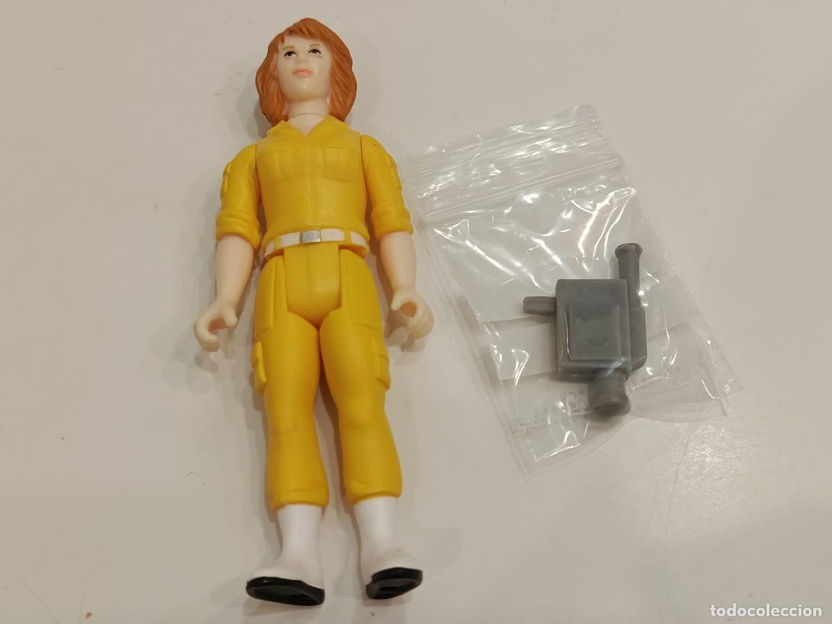 Figuras y mu&ntilde;ecos Tortugas Ninja: APRIL O&acute;NEIL - TORTUGAS NINJA TMNT - REACTION SUPER 7 (2020) - FIGURA CON CAMARA - MUY BUEN ESTADO