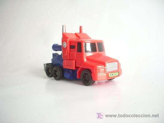 Figuras y mu&ntilde;ecos Transformers: Transformer con forma de cami&oacute;n. - Foto 3
