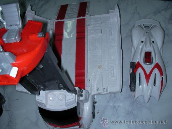Figuras y mu&ntilde;ecos Transformers: CAMION TRANSFORMABLE CON VEHICULO SUPERHEROE - Foto 1