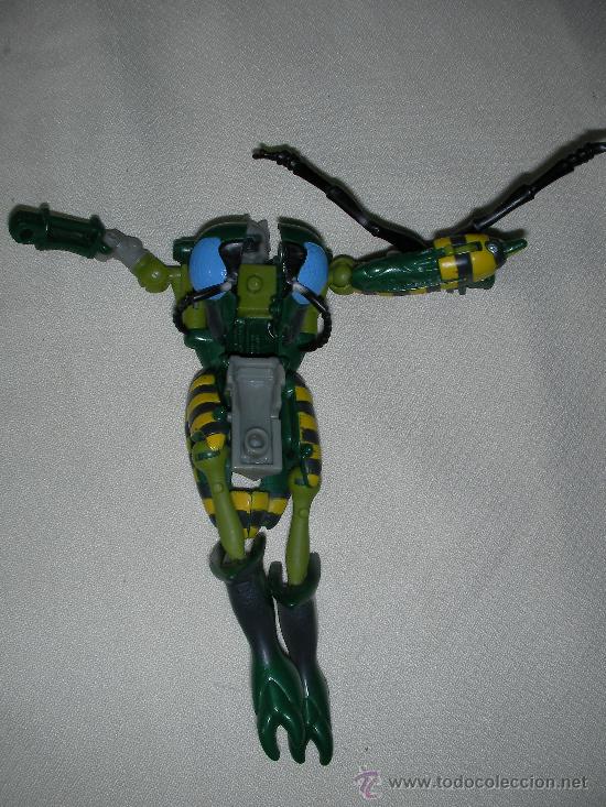 Figuras y mu&ntilde;ecos Transformers: FIGURA TRANSFORMERS ABEJA - Foto 1