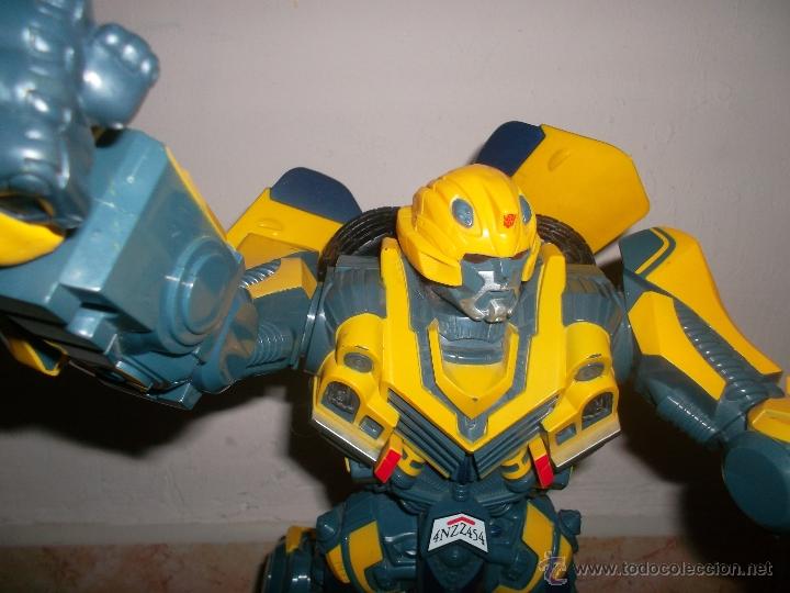 Figuras y mu&ntilde;ecos Transformers: tranformer hecho por hassbrro - Foto 1