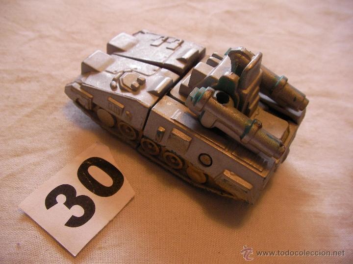 Figuras y mu&ntilde;ecos Transformers: TRANSFORMERS CARRO COMBATE - ENVIO GRATIS A ESPA&Ntilde;A - Foto 1